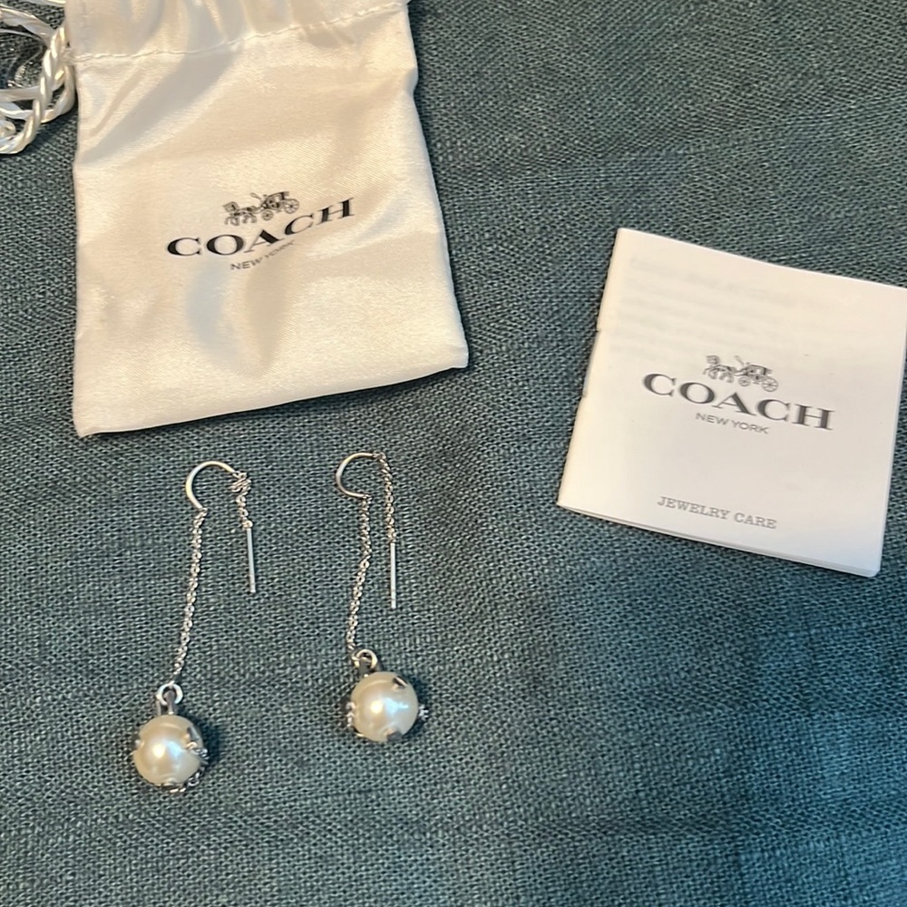Coach Pearl earrings. With dustbag and card.